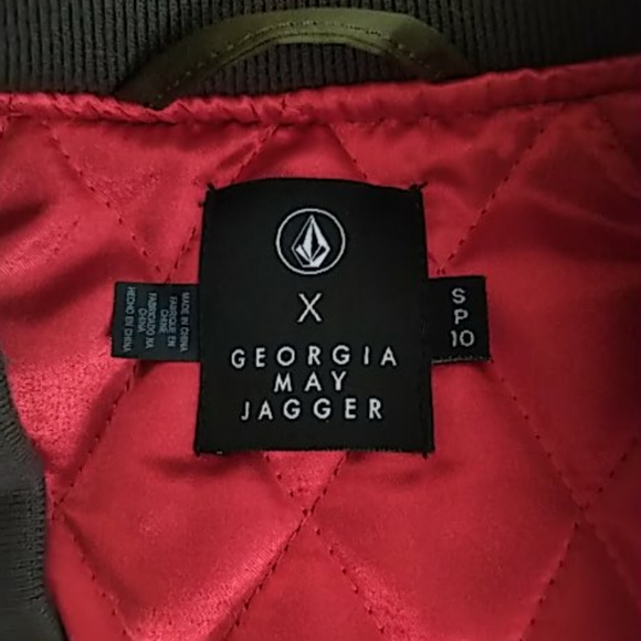 Volcom bomber jacket! - Picture 9 of 9